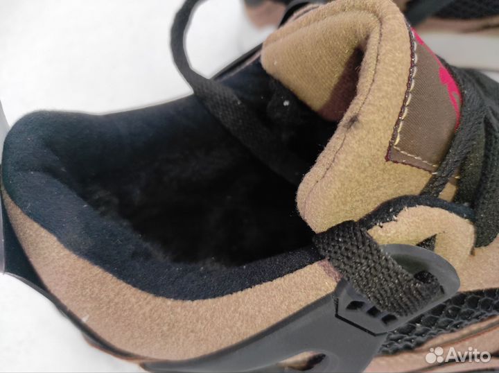 Кроссовки Nike зимние