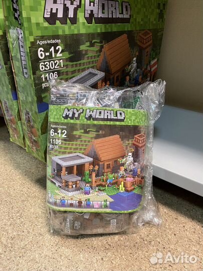 Конструктор Lego Minecraft деревня жителей