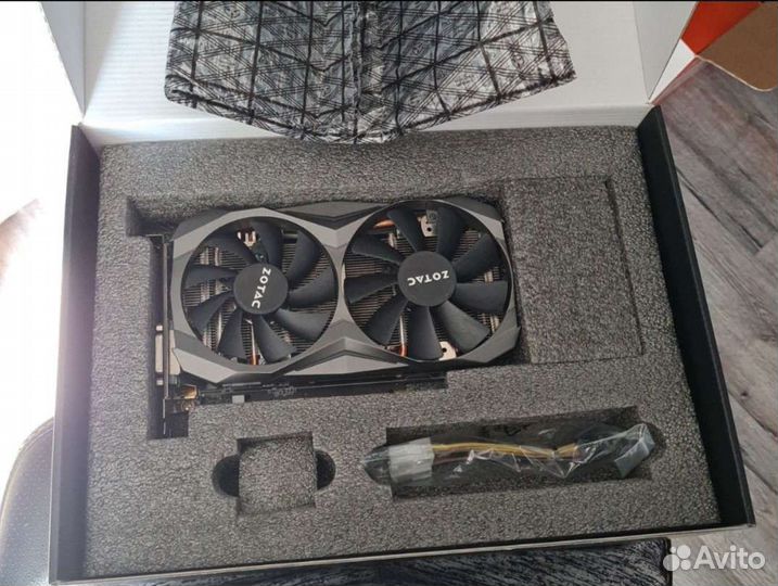 Видеокарта GTX 1070 TI zotac mini