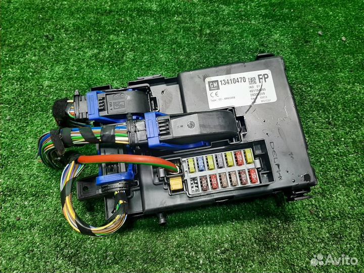 Блок предохранителей салонный Opel Meriva B 2013