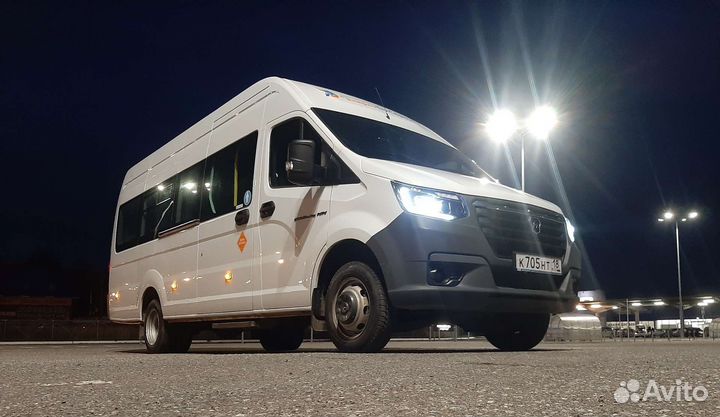 Минивэны и Микроавтобусы Заказ Аренда Трансфер