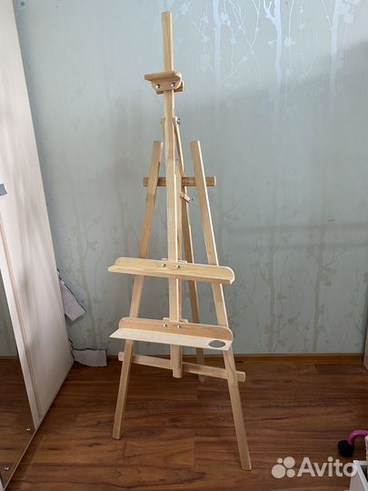 Мольберт художественный