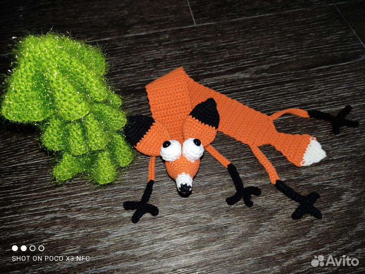 Вязанная закладка для книг