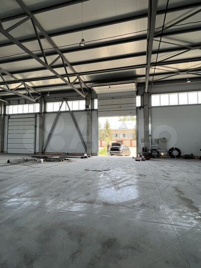 Склад, 1300 м²