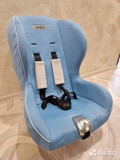 Автомобильное детское кресло от 0 до 18 кг