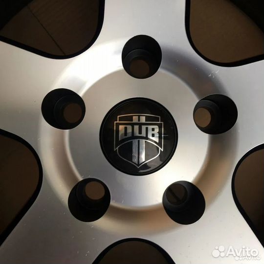 Диски на Toyota Land Cruiser 200 Лексус LX R20