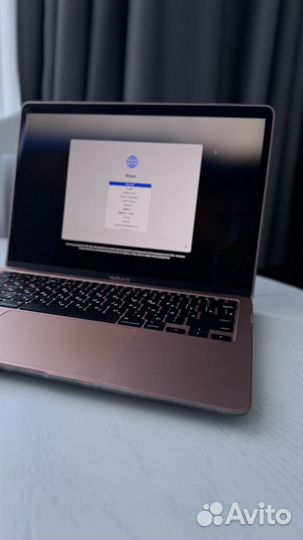 Macbook air 13 m1 8 256 gold