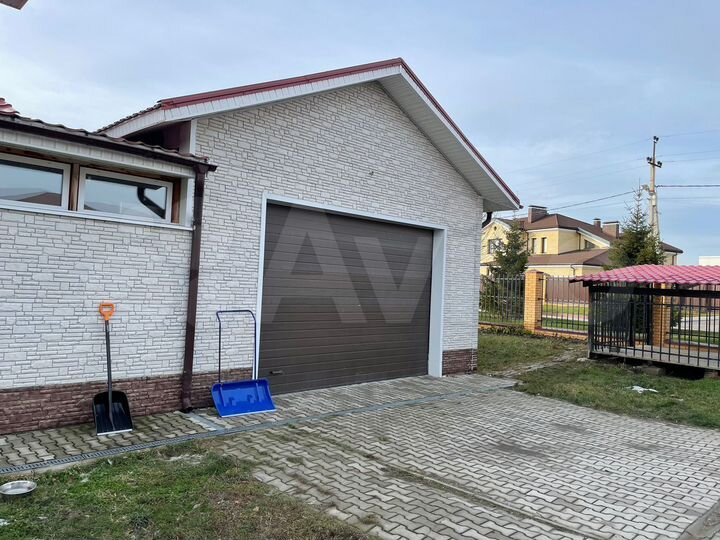 Дом 282 м² на участке 15 сот.