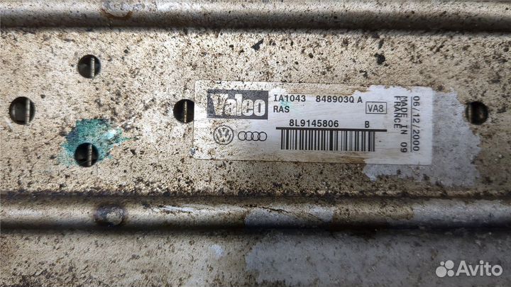 Радиатор интеркулера Audi TT, 2005