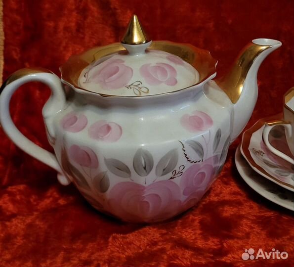 Часть от редкого чайного сервиза Агашки, дфз