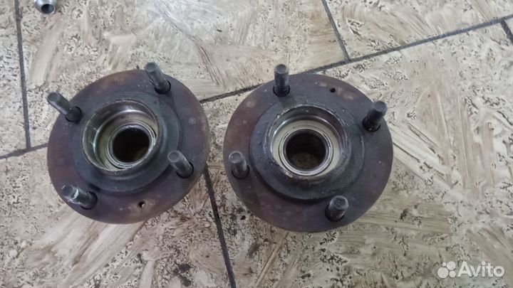 Ступица задняя mitsubishi lancer 9