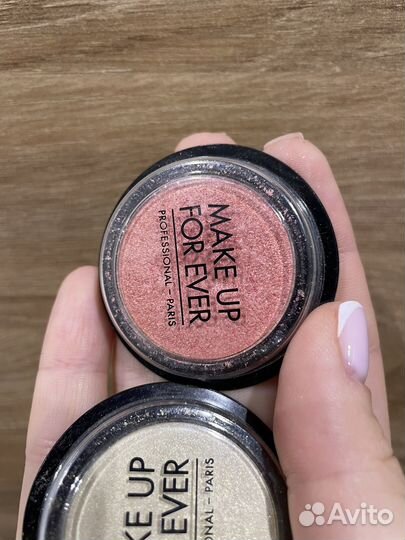 Тени для век make up for ever