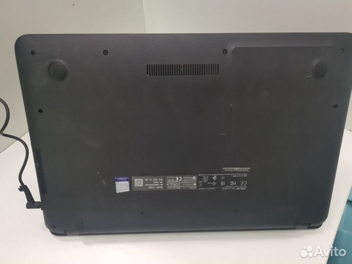 Ноутбук asus R543B