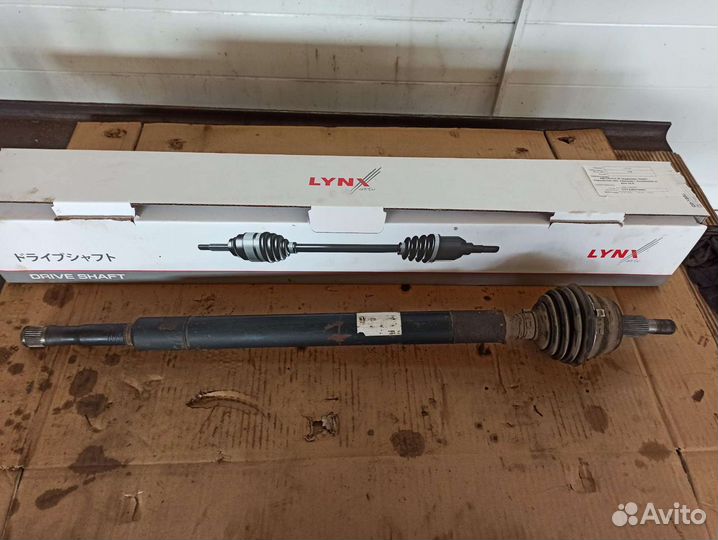 Привод правый Skoda Octavia