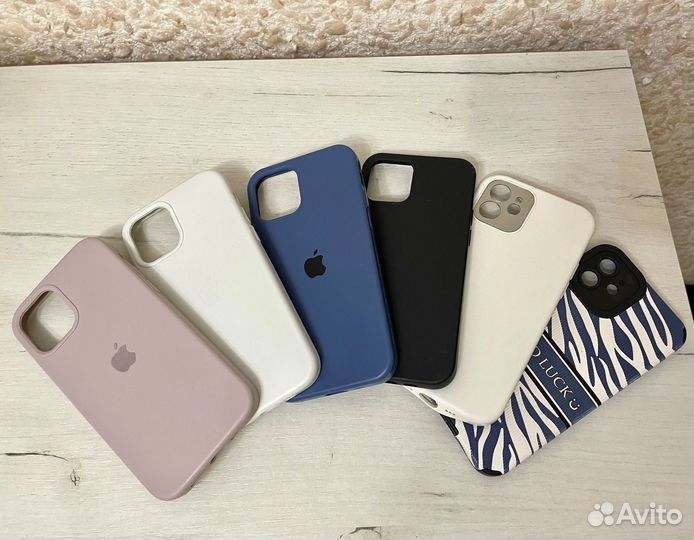 Чехол на iPhone 12