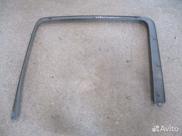 Накладка двери левая Mercedes-Benz A9437270171