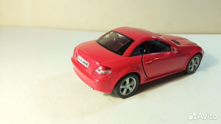 Mercedes-Benz SLK 350 1/24 welly