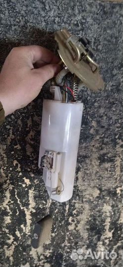 Бензонасос