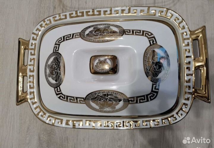 Блюдо сервировочное на подставке с подог