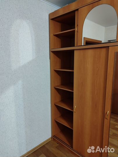 Компьютерный стол + комп, шкаф купе