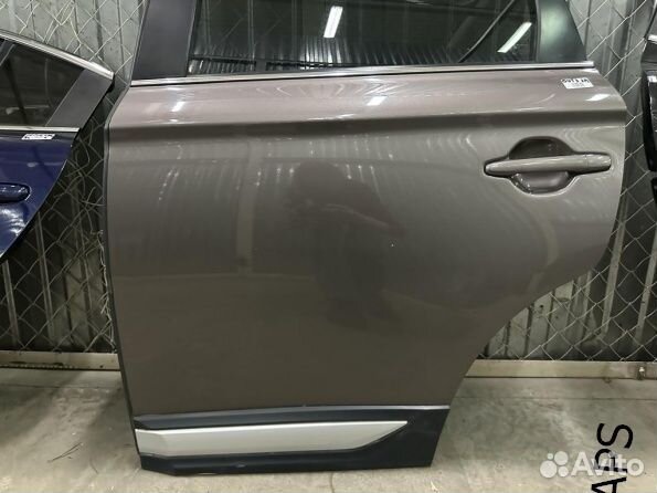 Дверь задняя левая Митсубиси Аутлендер 3 GF