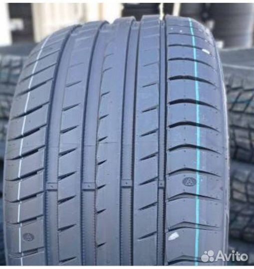 Triangle EffeXSport TH202 245/40 R18