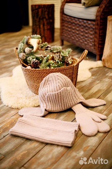 Комплект Шапка-ушанка зимняя, шарф и варежки