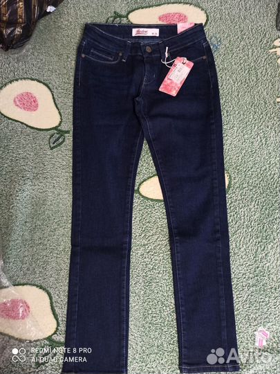 Джинсы Новые