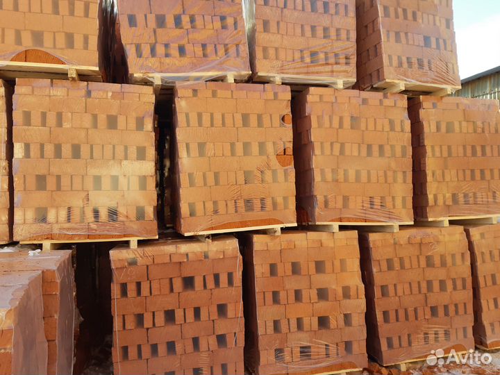 Кирпич керамический полнотелый М-150 1нф