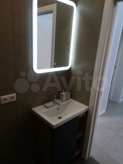 Дом 179 м² на участке 11 сот.