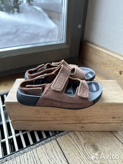 Сандали Ecco для мальчика 24 размер