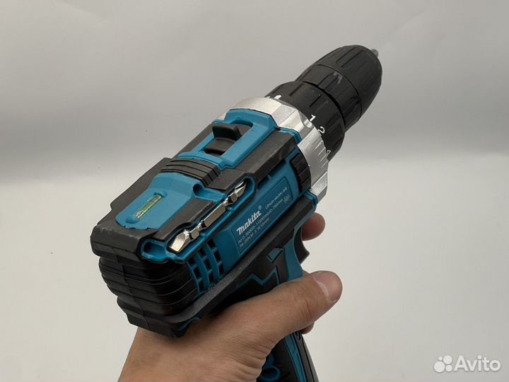 Шуруповерт Makita 18v / Новый