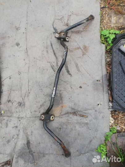 Стабилизатор передний Митсубиси Паджеро Мини 2