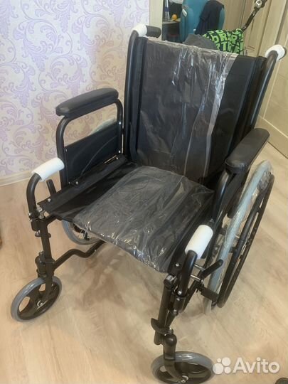Коляска инвалидная