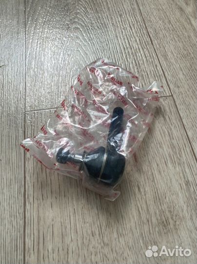 Продам правый наконечник рулевой тяги