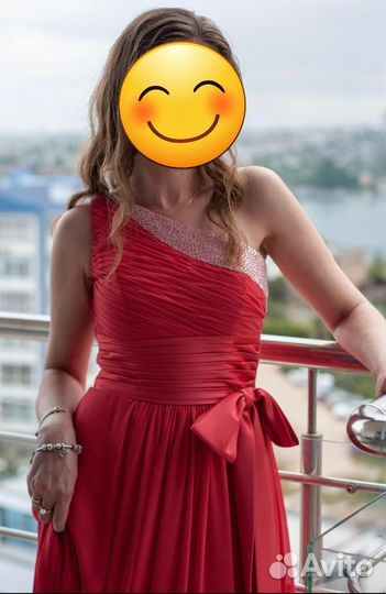 Вечернее платье в пол 44 красное