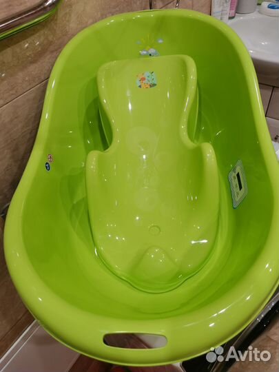 Ванночка для купания с горкой