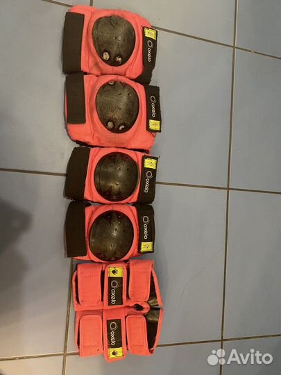 Ролики для девочек и защиты