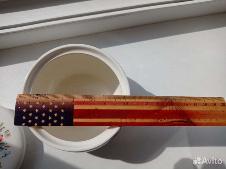 Медовница (баночка для мёда)