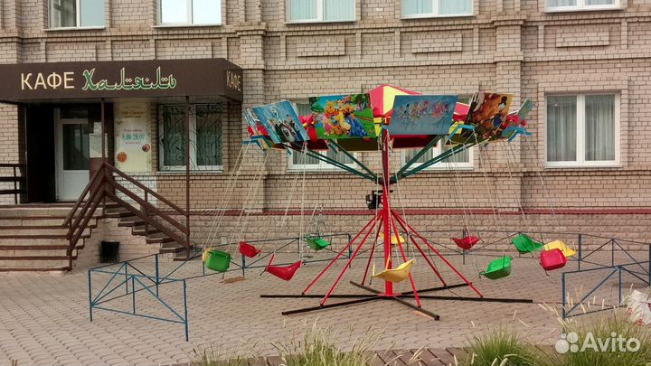 Аренда аттракционов Карусель Батуты Попкор Паровоз