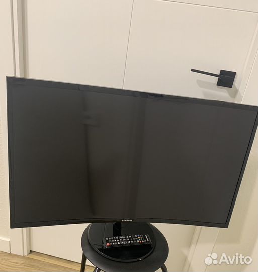 Телевизор samsung LED