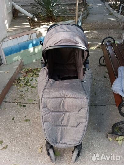 Прогулочная коляска babyzz