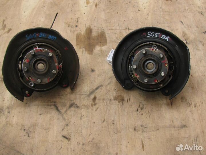 Ступица поворотный кулак Subaru Forester Legacy