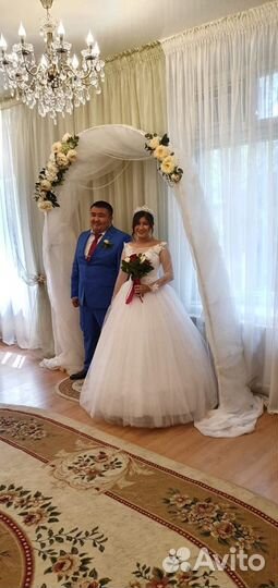 Платье свадебное