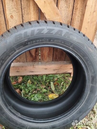 Bridgestone Blizzak Spike-02 16/55 R16