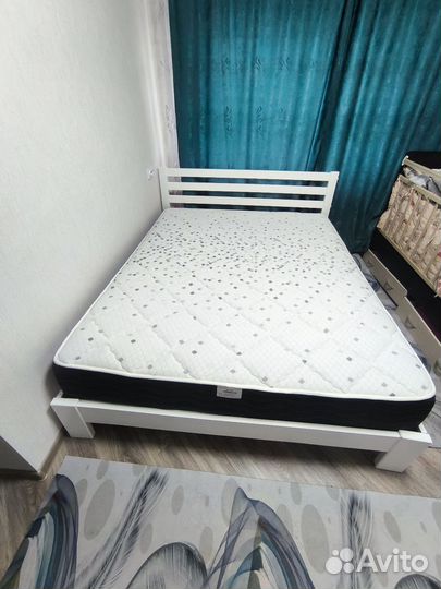 Кровать двухспальная 160 200 без матраса