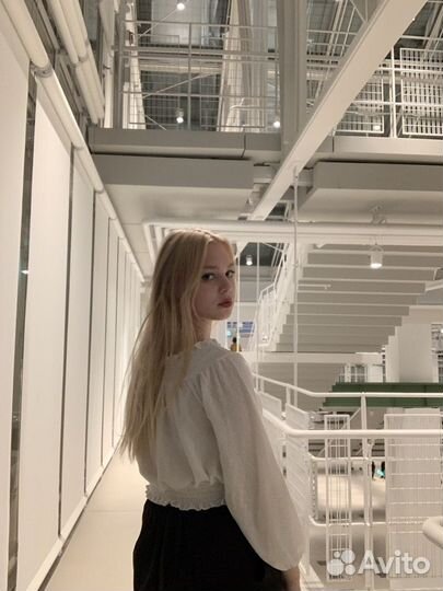 Актриса, модель, аниматор, няня, вожатый в