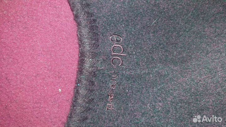 Шапка шлем женская. Яйца куриные из деревни