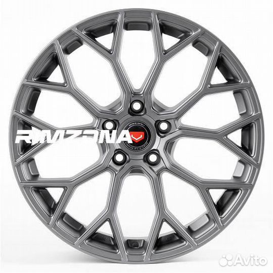 Литые диски в стиле vossen R18 5x114.3 srt