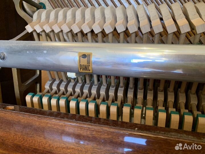 Пианино ronisch